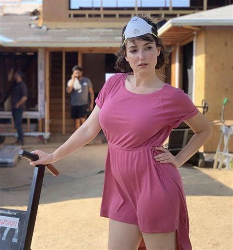 milana vayntrub busty|Milana Vayntrub